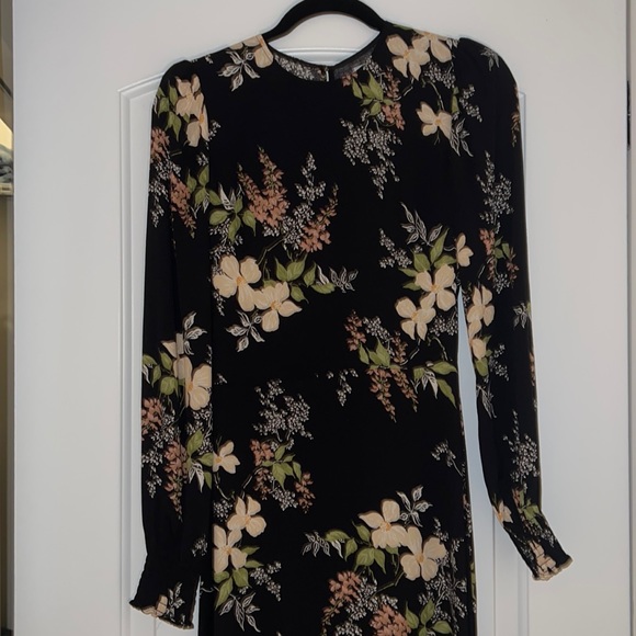 REFORMATION DRESS - Picture 2 of 3